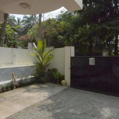 Dreams Hotel Kovalam Luaran gambar